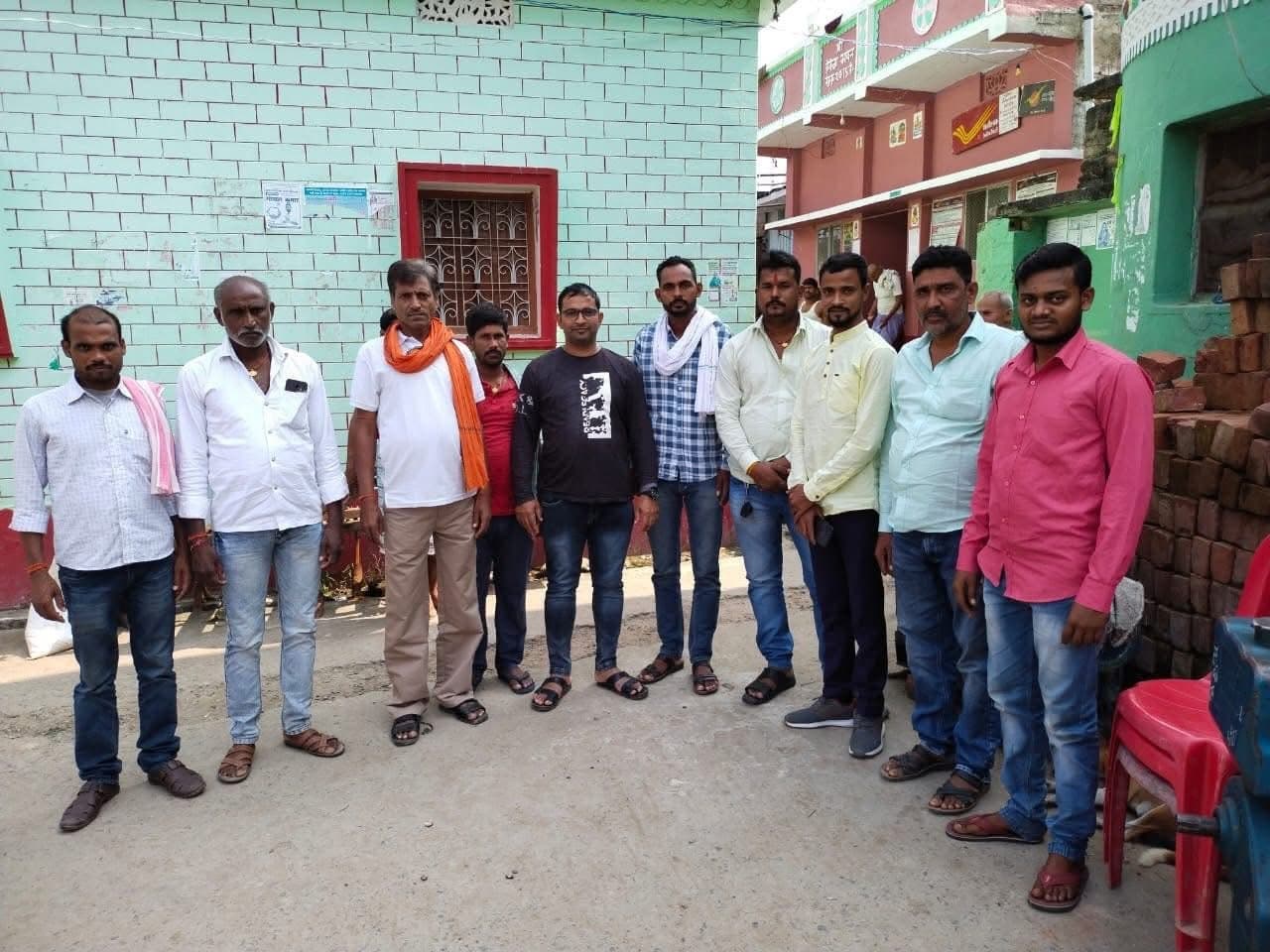 Meeting with local volunteers